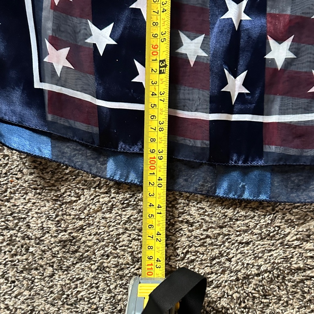 Patriotic Stars and Stripes Scarf - Picture 4 of 6